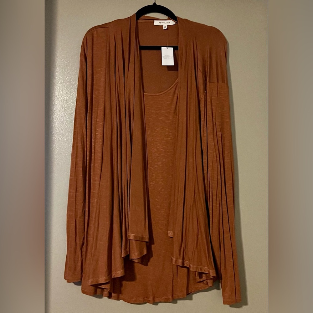 NWT 2-in-1 cardigan/top XXL plus size